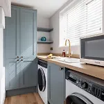 Castle View H Tub & Ev Charger Sleeps 6 *
