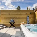 Castle View H Tub & Ev Charger Sleeps 6 Nyaraló