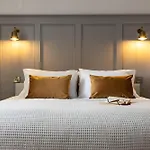 Nyaraló Castle View H Tub & Ev Charger Sleeps 6 *