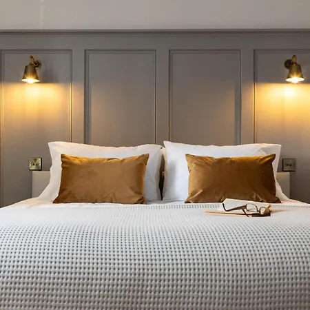 بيت للعطل Castle View - Htub & Ev Charging *