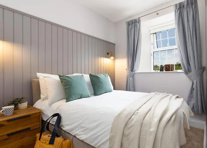 Castle View H Tub & Ev Charger Sleeps 6 *